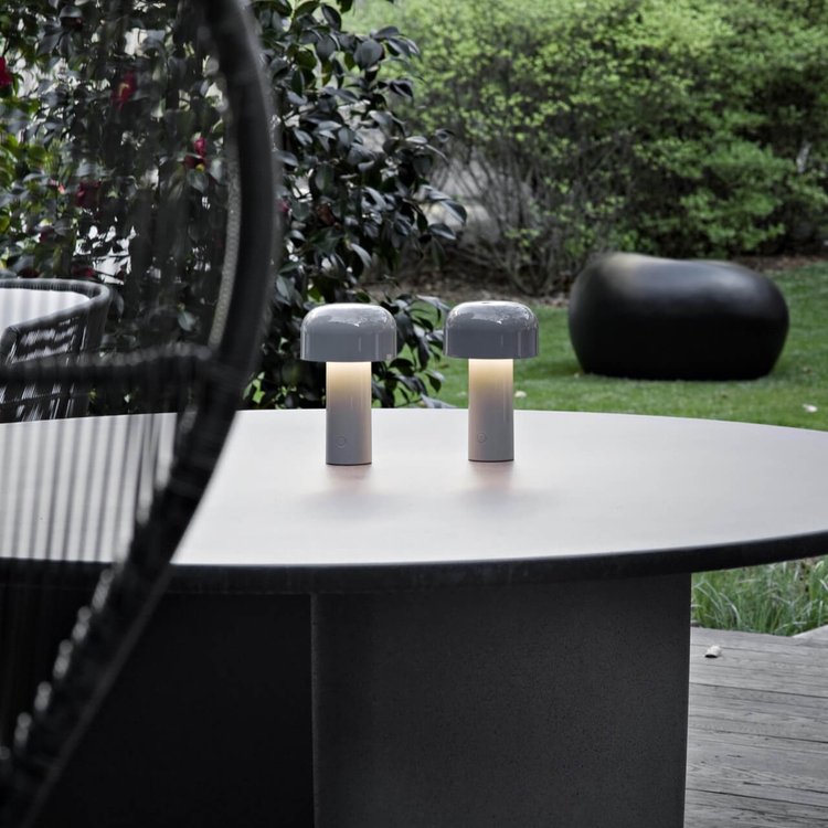 Modern Arc Table Lamp