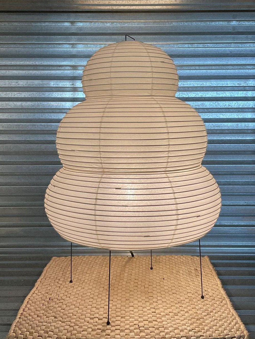 Calming Asian Style Table Lamp