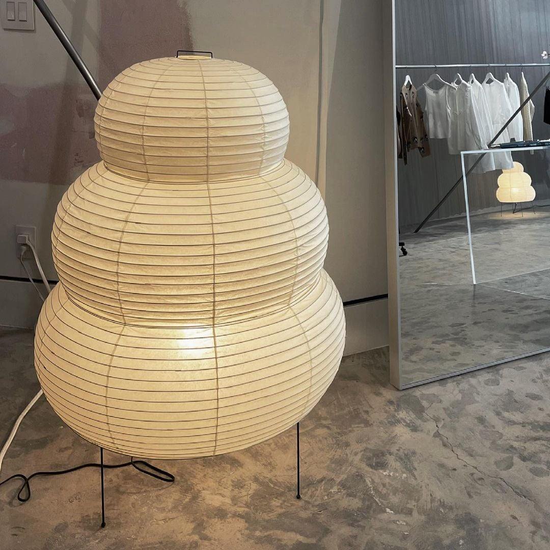 Calming Asian Style Table Lamp