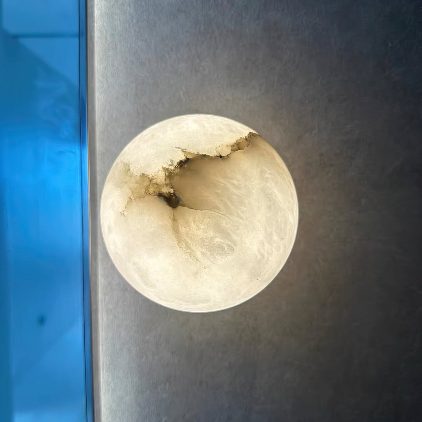 White Round LED Wall Light Fixture