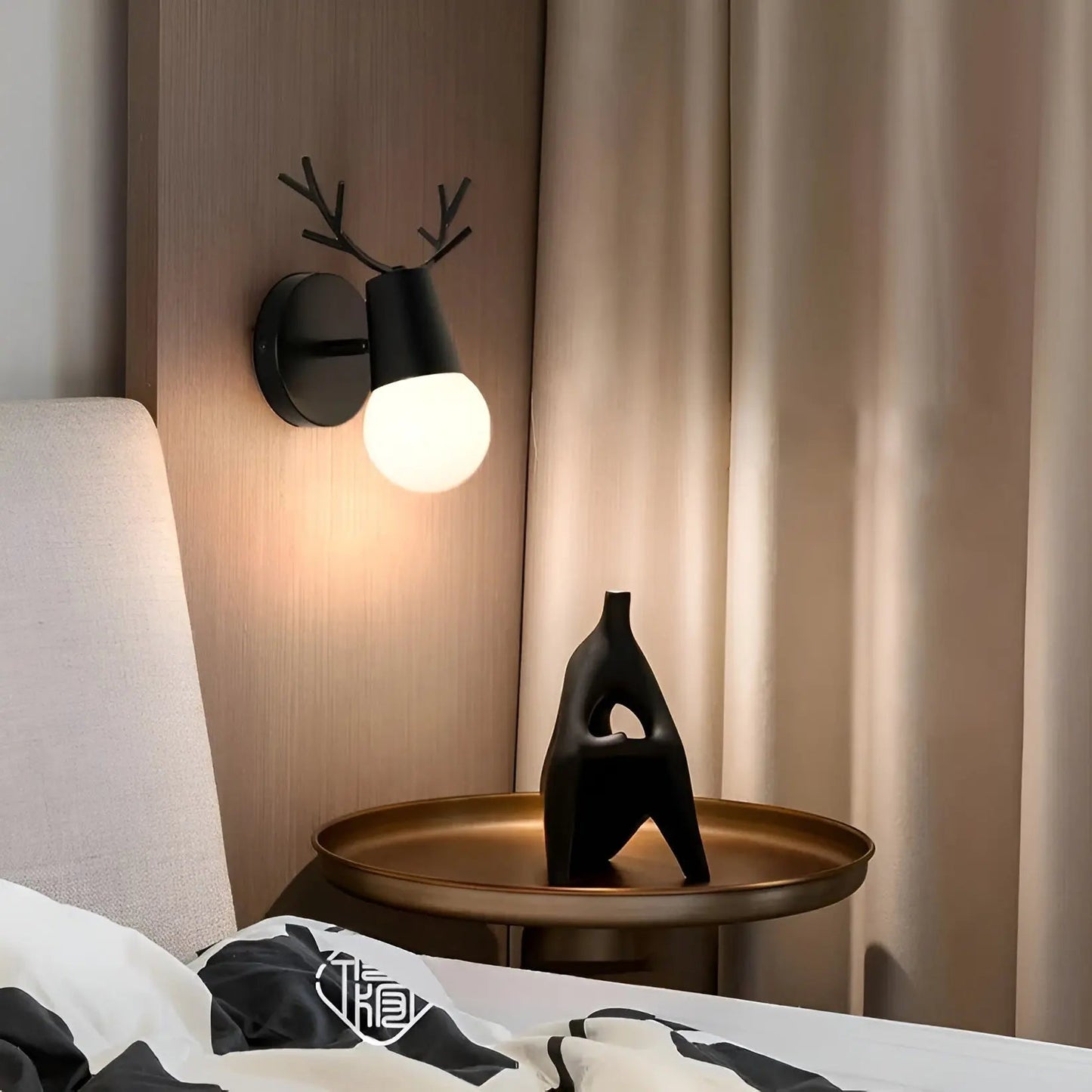 Modern Antler LED Wall Light – Slim & Energy Saving