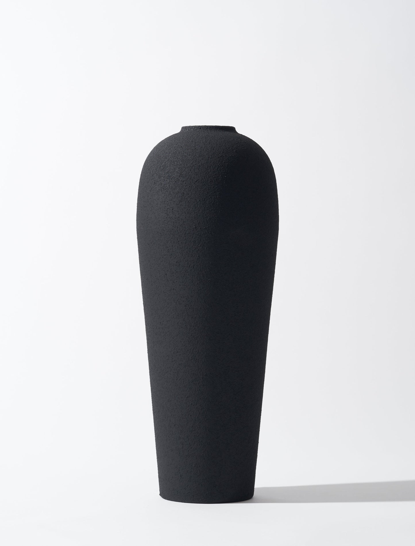Modern Glossy Black Vase - Fesara