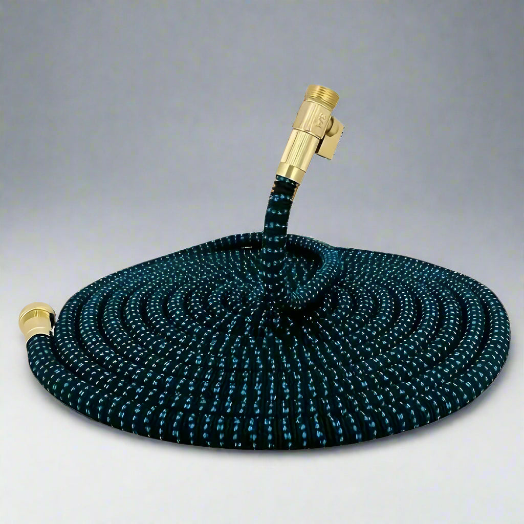 Flexible Watering Hose with Spray Nozzle - Fesara