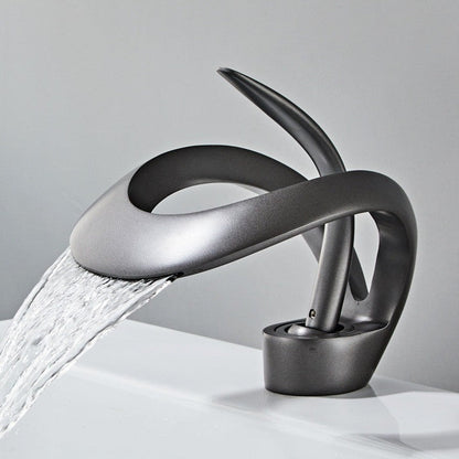 Luxury Gold Finish Bathroom Sink Faucet - Fesara