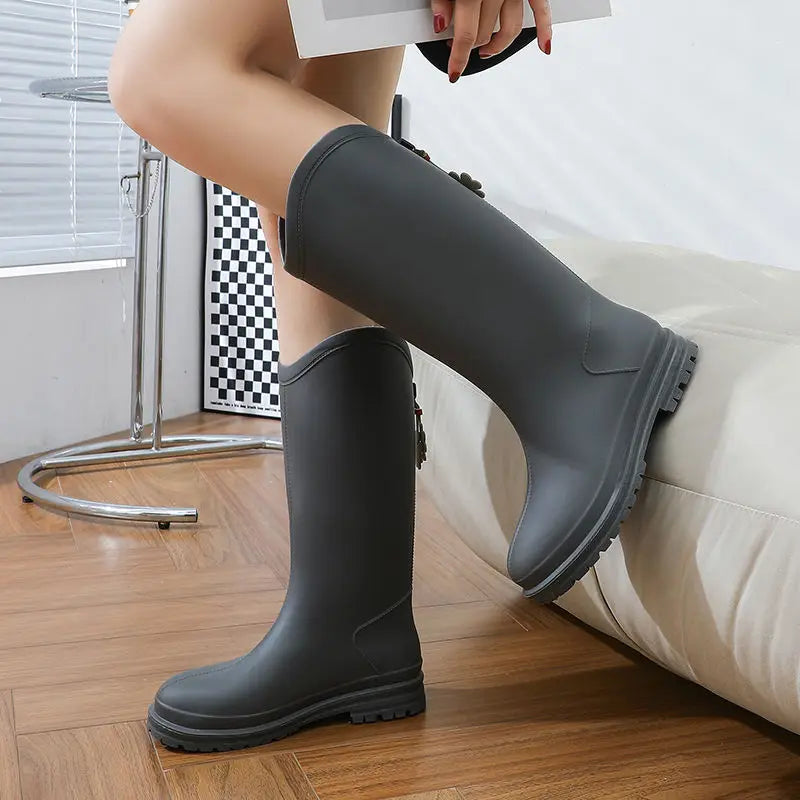 AquaShield | Stylish Waterproof Fleece Lined Winter Boots for Women 3
