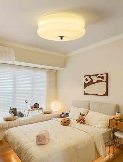 Classy Antique Circular Glass Pendant Light
