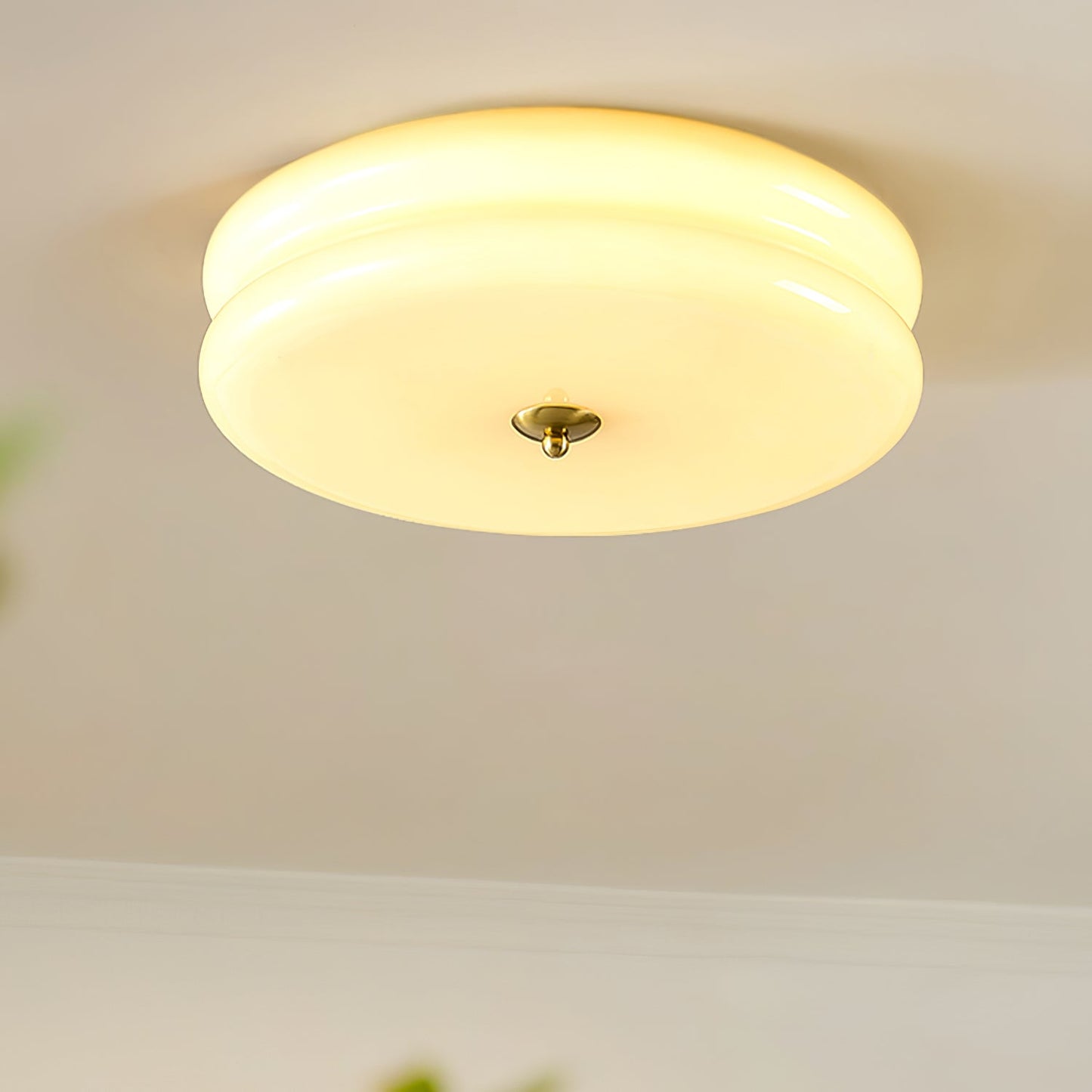 Classy Antique Circular Glass Pendant Light