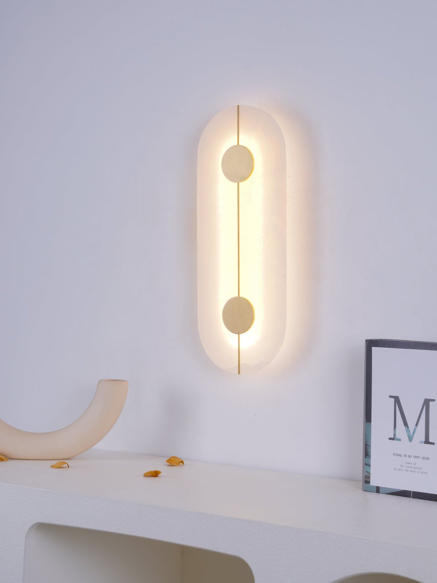 Luxury Marble Wall Light with Elegant Design