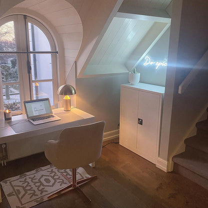 Simple Slim Desk Light