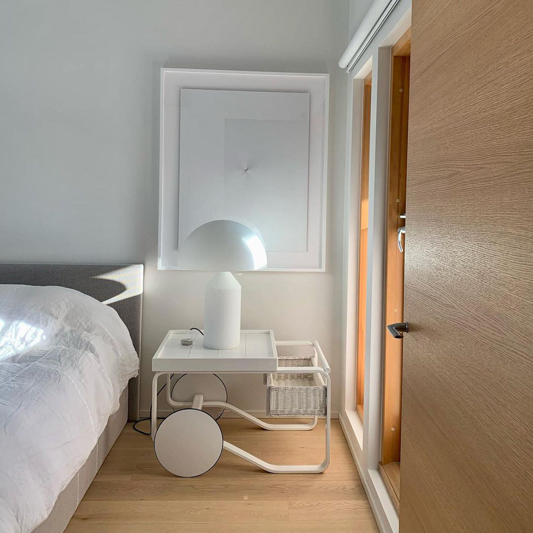Simple Slim Desk Light