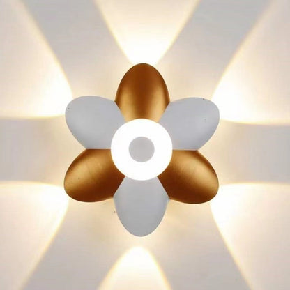 Bright Waterproof Outdoor Wall Light - Floral Garden Lamp - Fesara