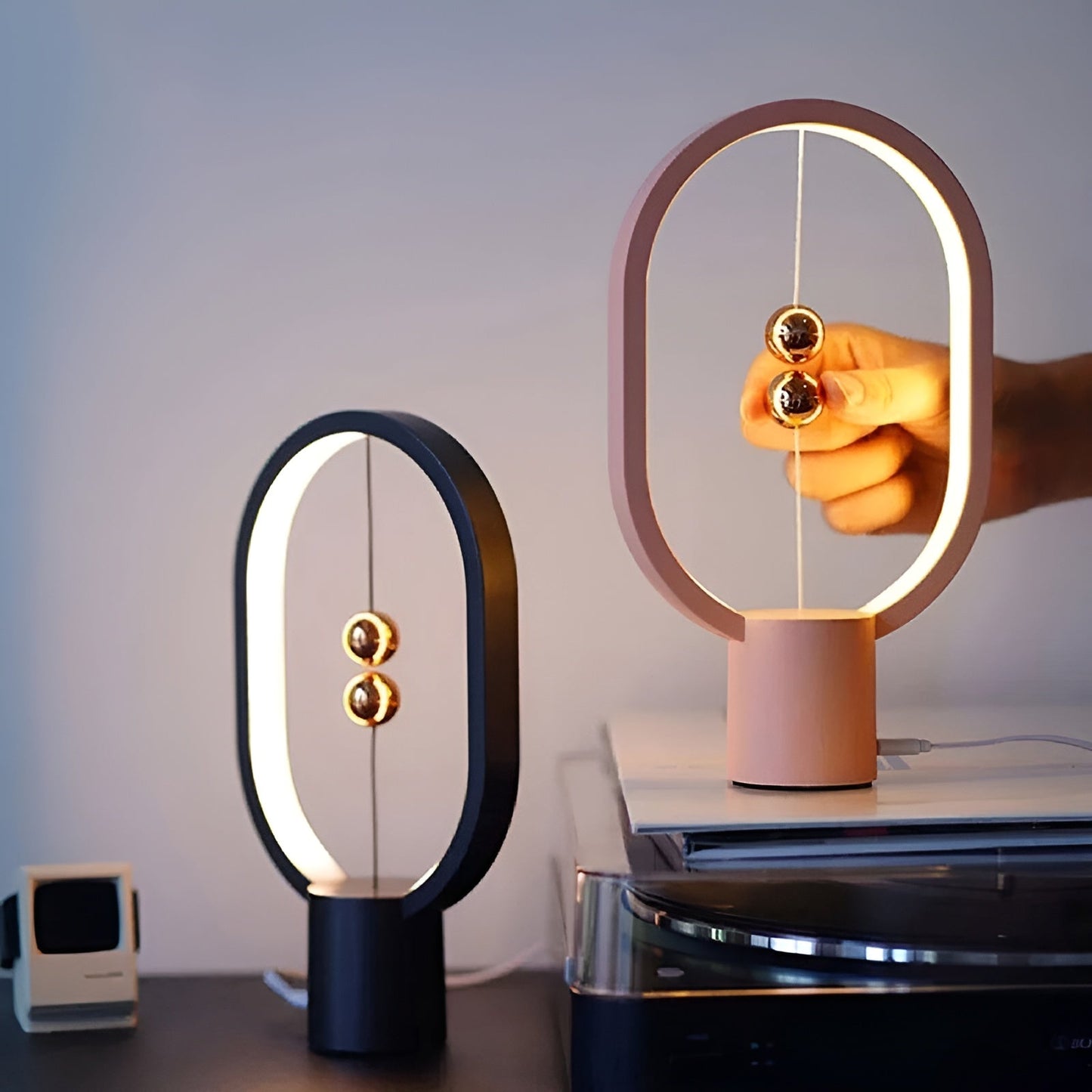 Stylish LED Balance Lamp with USB Charger