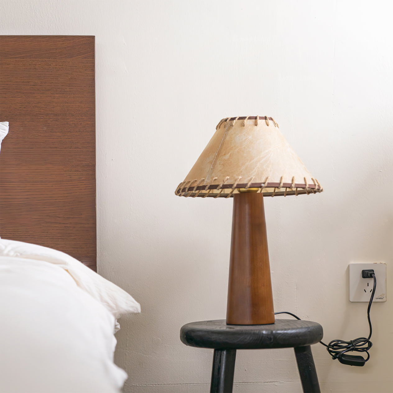 Bright Modern Desk Lamp