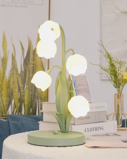 Elegant Flower Pattern Table Lamp