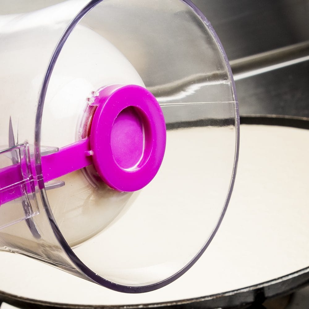 Easy Bake Cupcake Batter Dispenser Tool