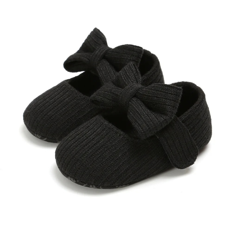 Fashionable Kids Athletic Shoes