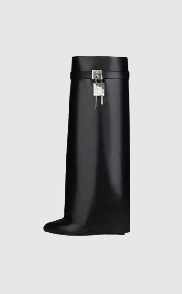 Stylish Vegan Ankle Boots with Low Heel - Fesara
