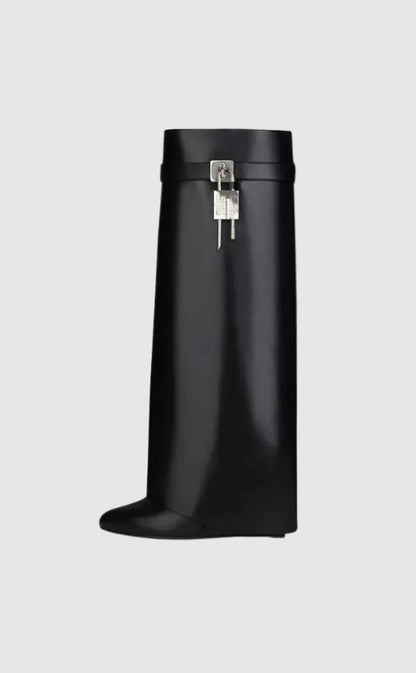 Stylish Vegan Ankle Boots with Low Heel - Fesara