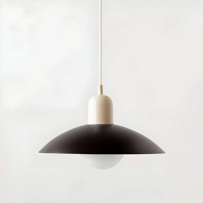 Industrial Chic Metal Pendant Lamp