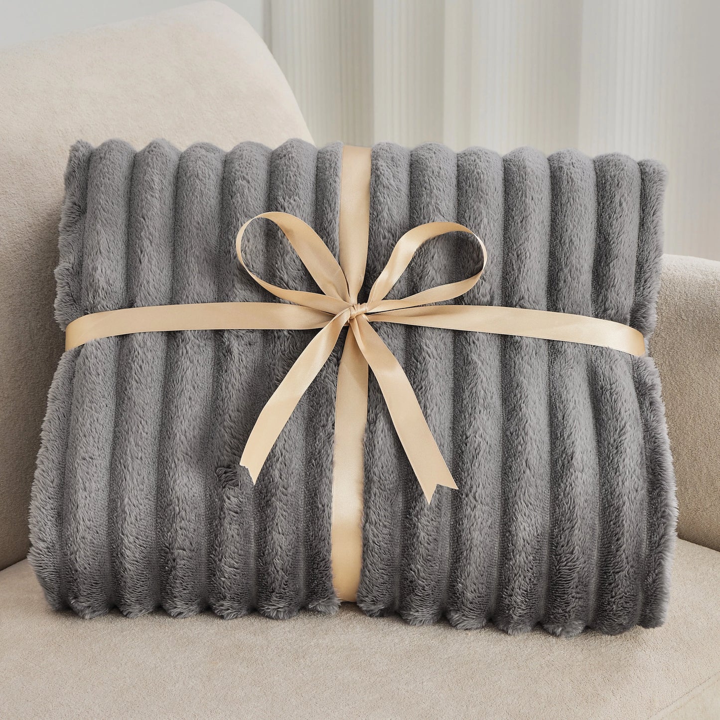 Soft Plush Twin Fleece Blanket Set