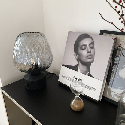 Stylish Table Lamp with Clear Glass Shade