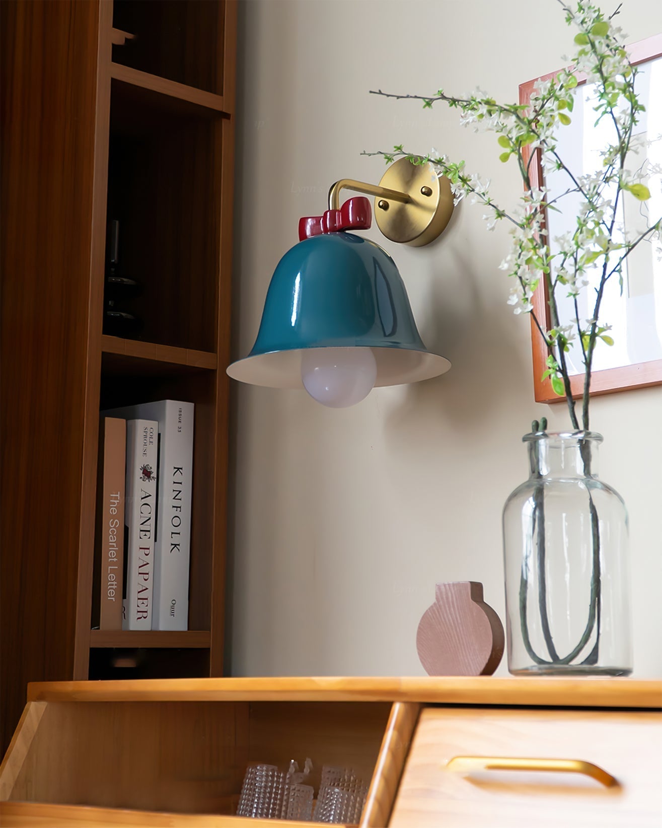 Classic Brass Wall Light