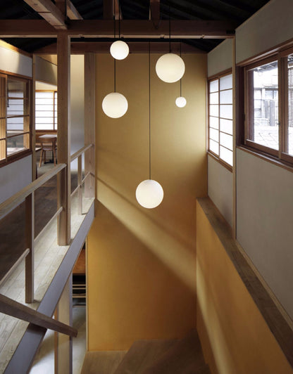 Simple Elegant Glass Pendant Light Fixture