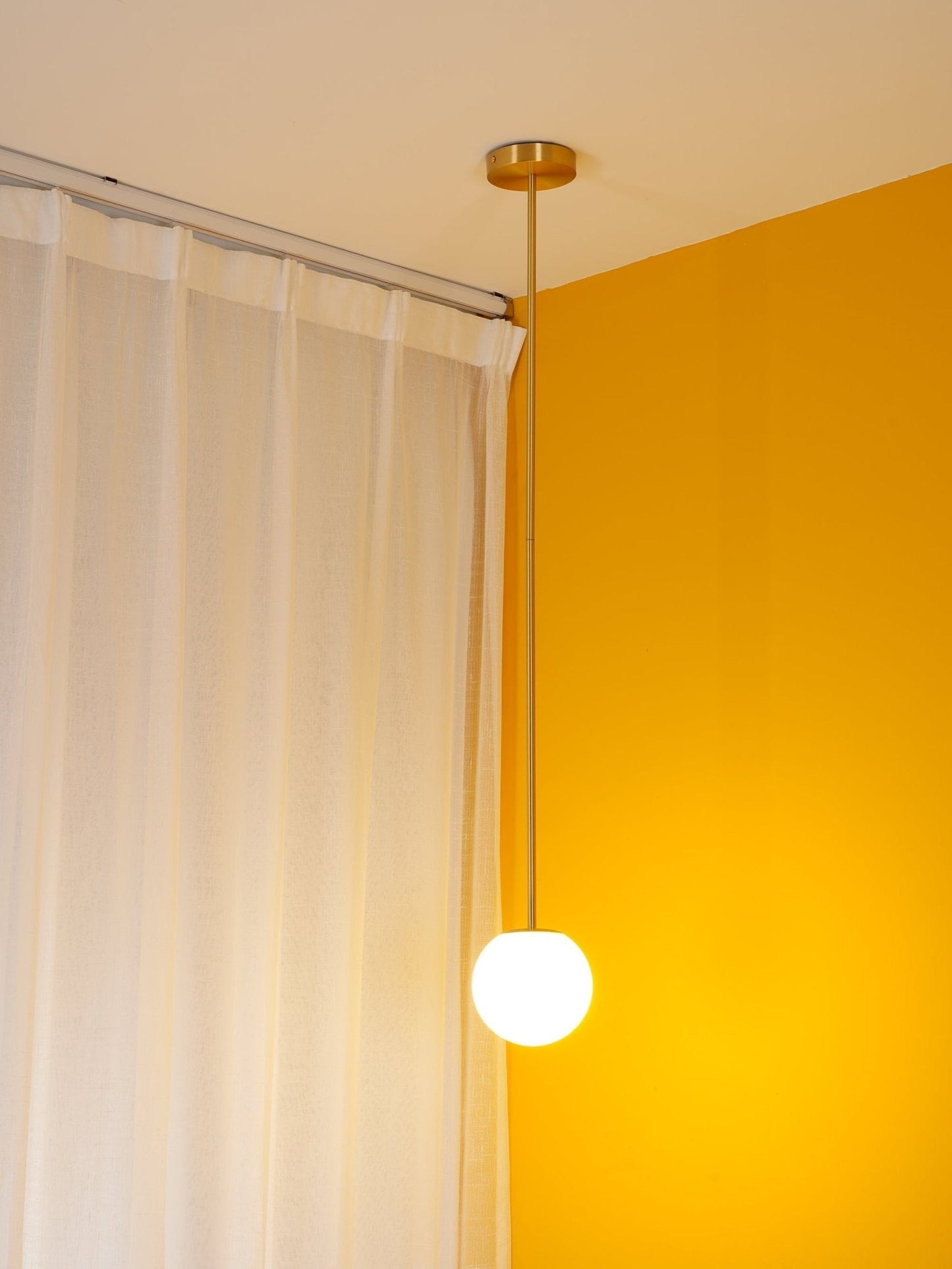 Simple Elegant Glass Pendant Light Fixture