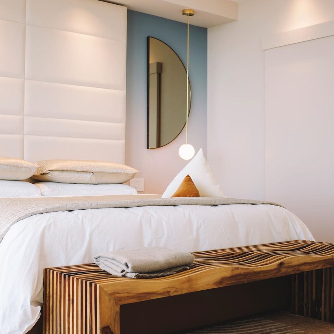 Simple Elegant Glass Pendant Light Fixture