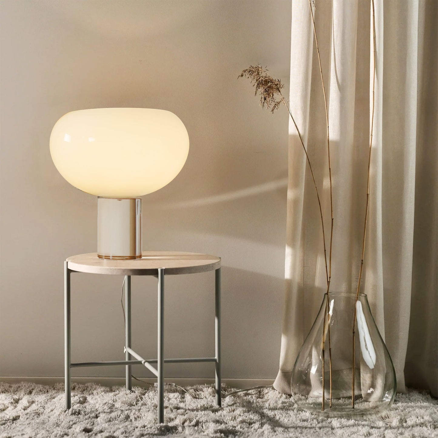 Stylish Table Lamp with Round Glass Shade