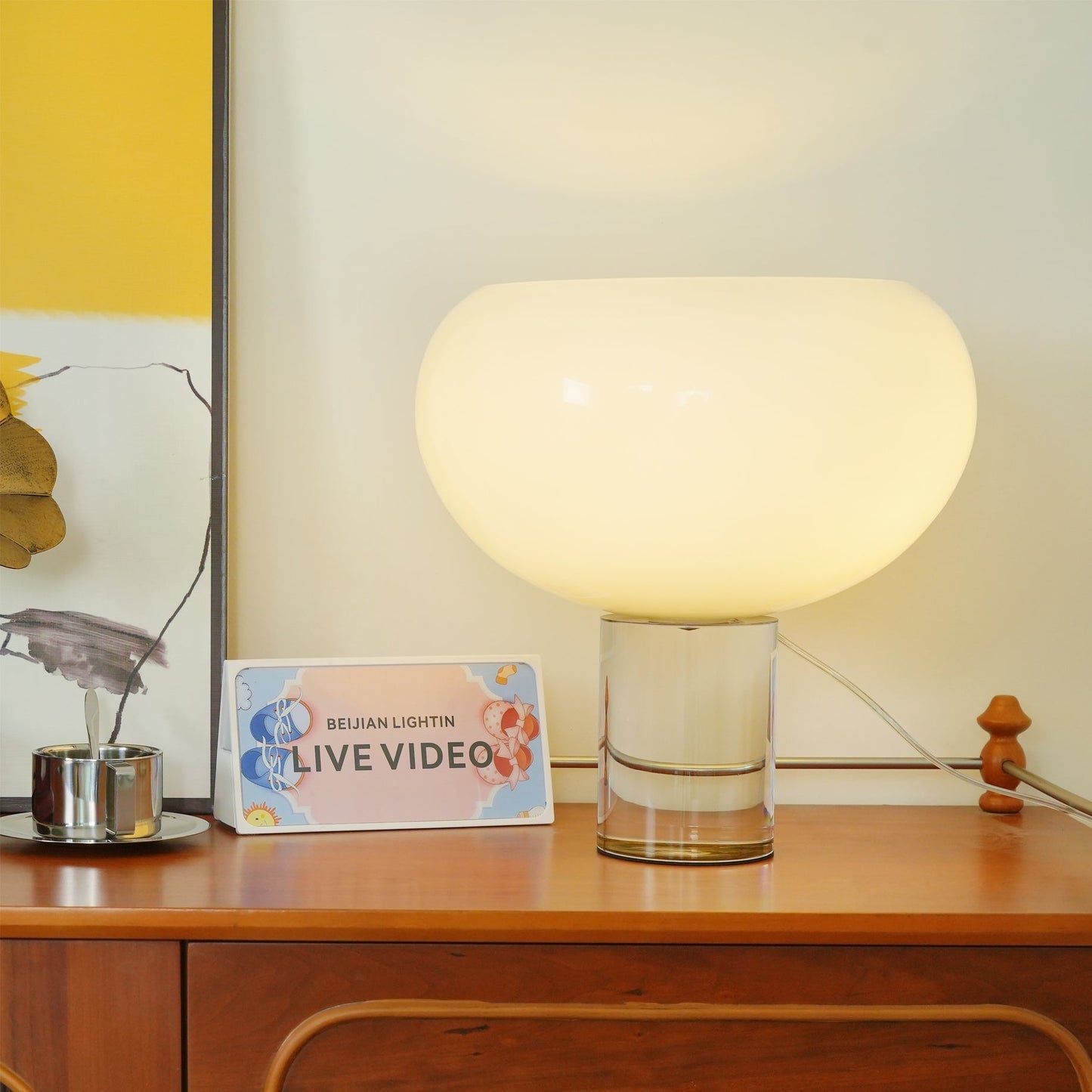 Stylish Table Lamp with Round Glass Shade
