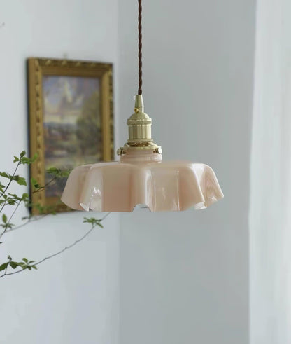 Elegant Ruffled Glass Metal Pendant Lamp