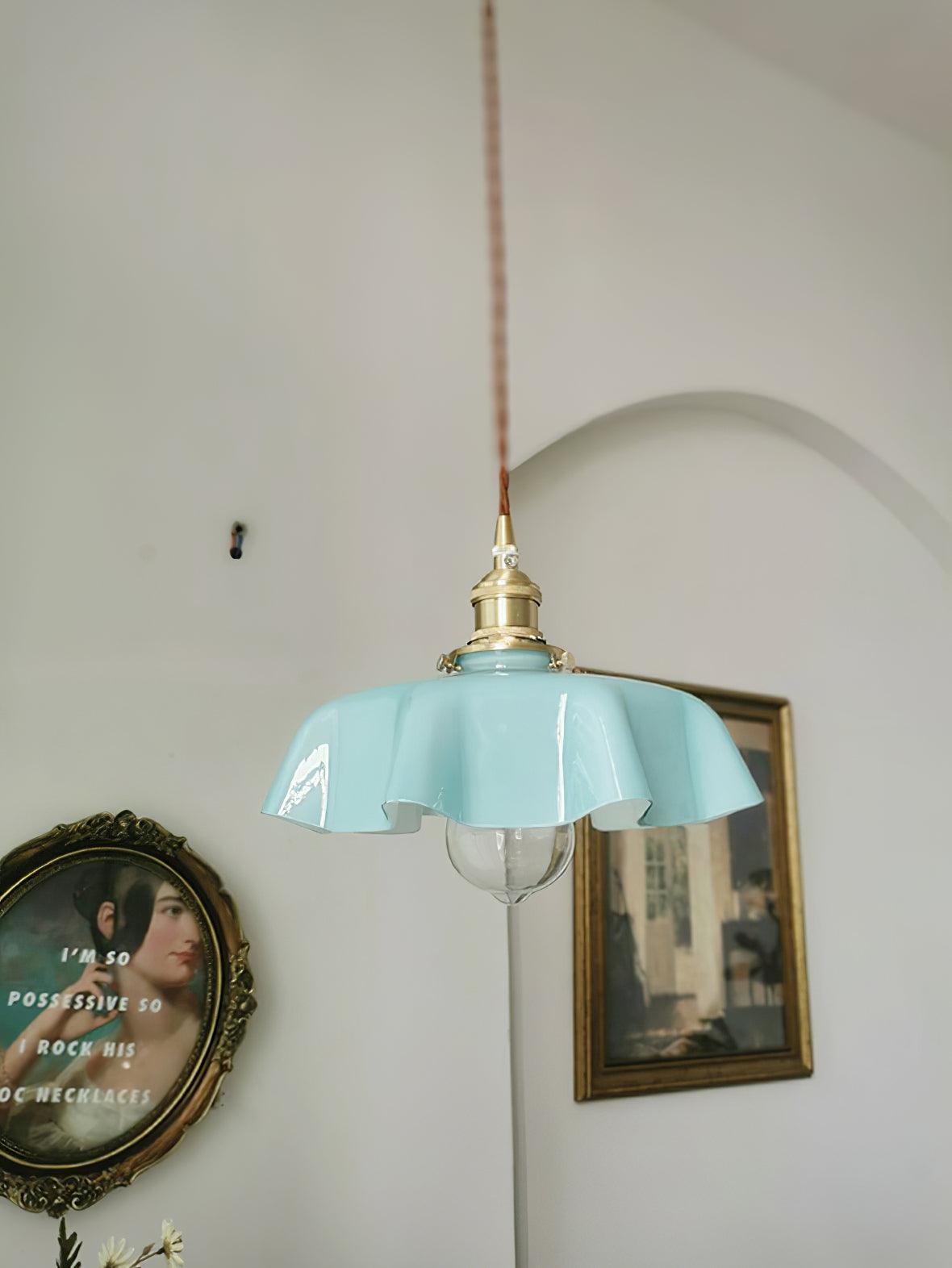 Elegant Ruffled Glass Metal Pendant Lamp