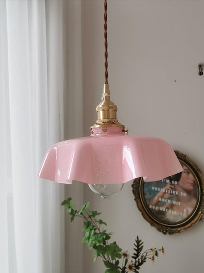 Elegant Ruffled Glass Metal Pendant Lamp