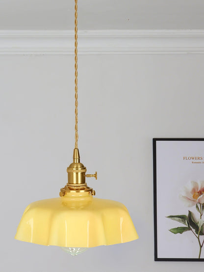 Elegant Ruffled Glass Metal Pendant Lamp