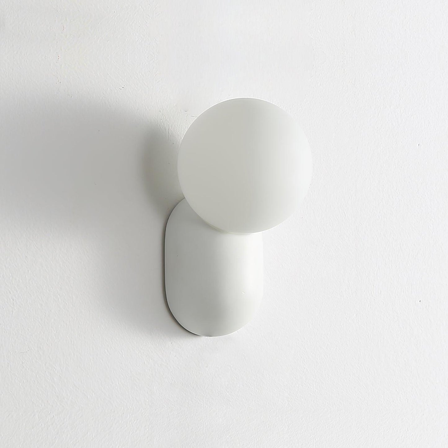 Modern Glow Resin Wall Lamp