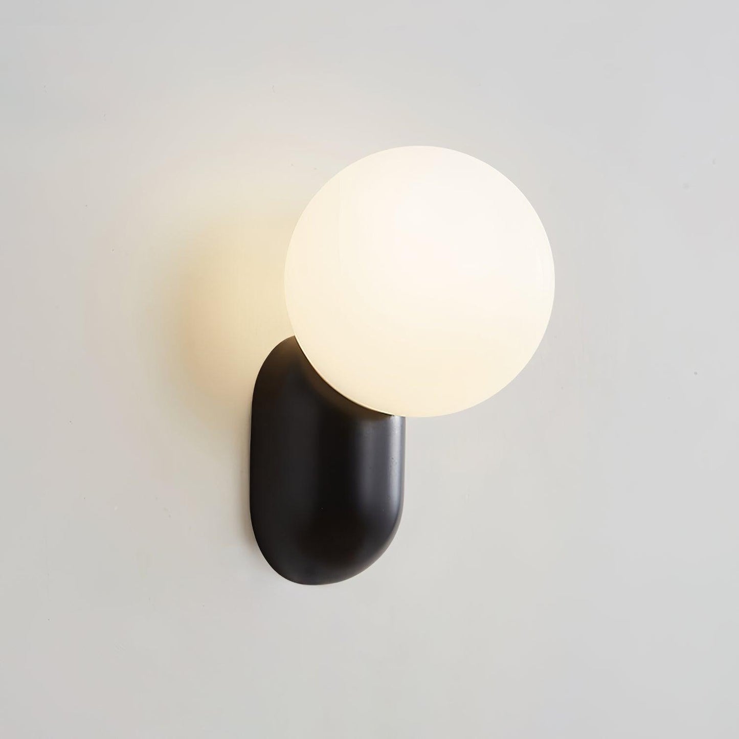 Modern Glow Resin Wall Lamp