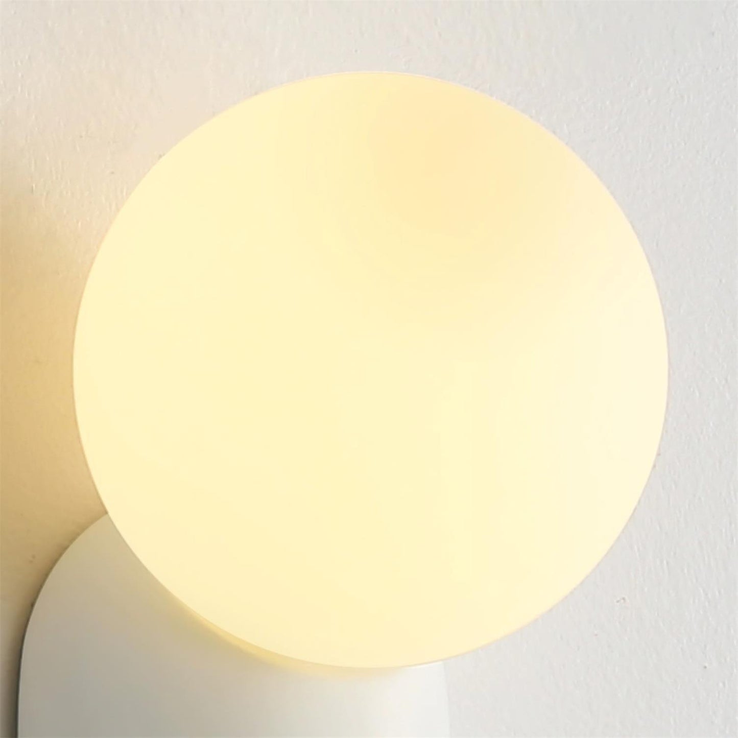 Modern Glow Resin Wall Lamp