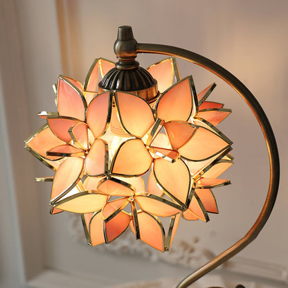 Elegant Shell Glass Table Lamp