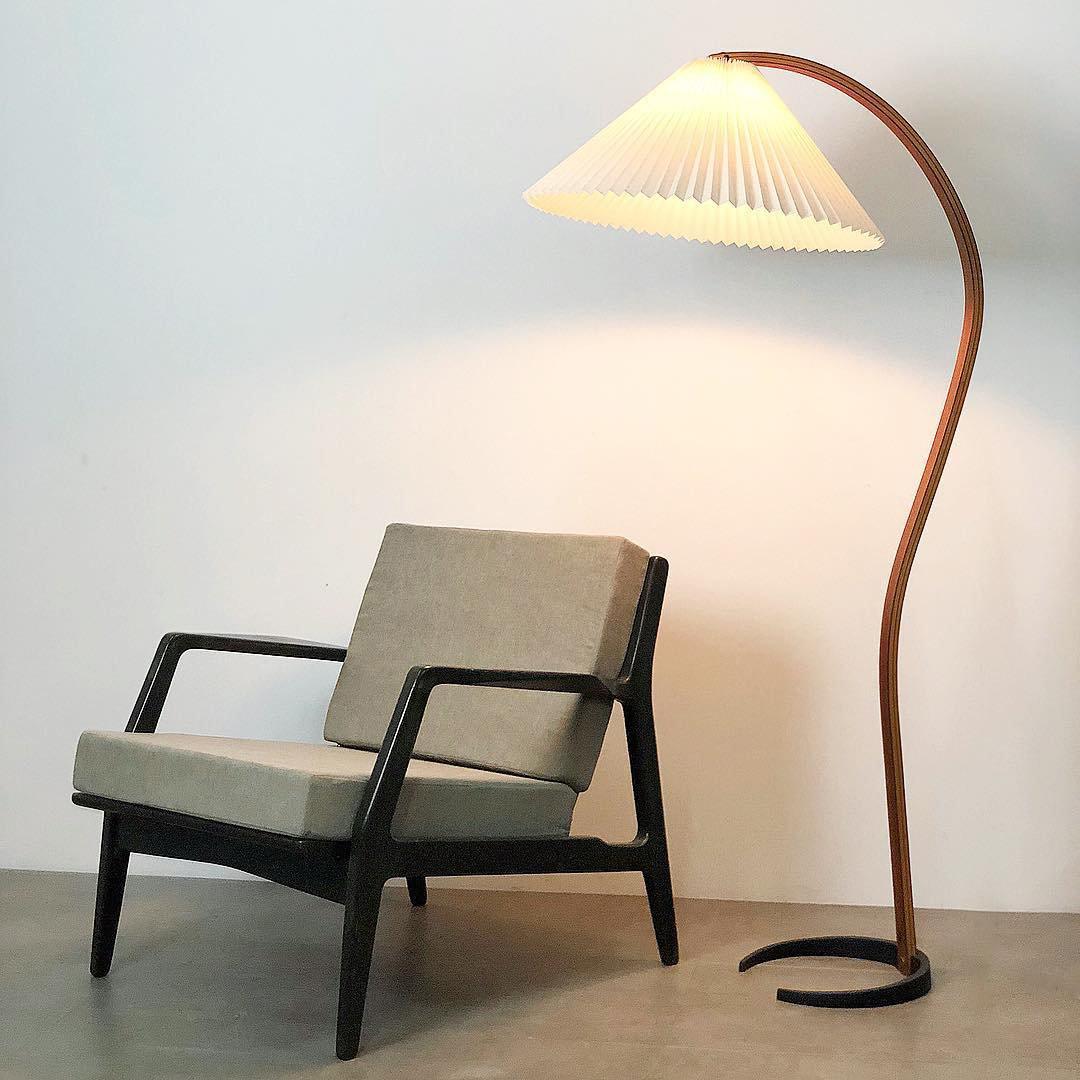 Caprani floor lamp 3