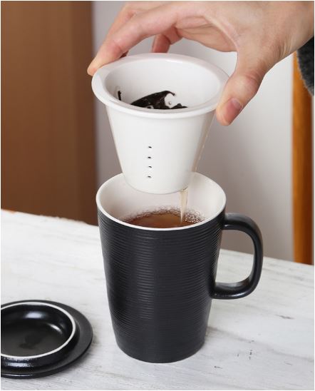 Porcelain Tea Steeper Cup With Lid