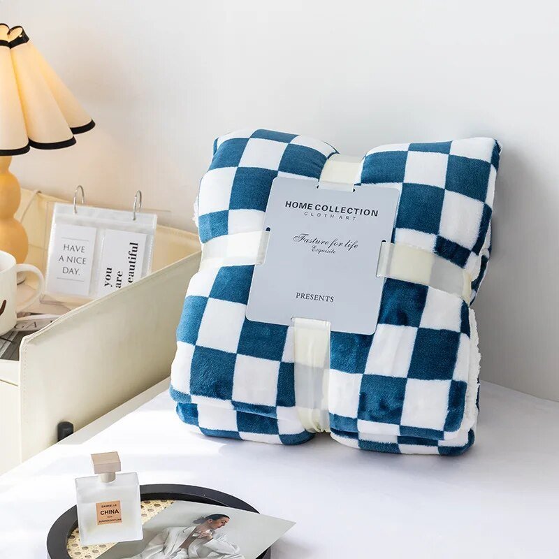 Super Soft Fleece Throw Blanket