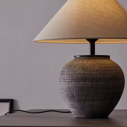 Ceramic table lamp 2