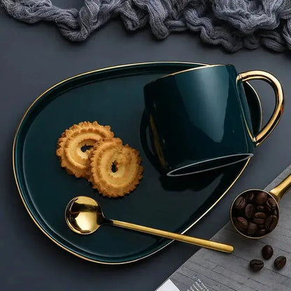 Ceramica | Elegant Durable Ceramic Coffee Mug Set with Gold Accents 4