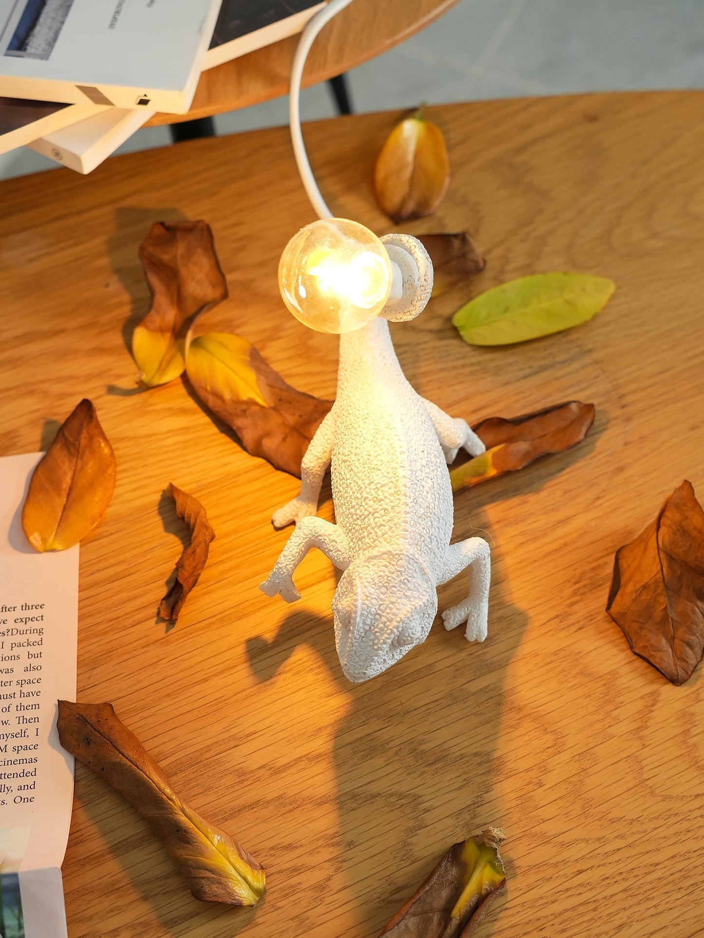 Colorful Animal Resin Table Lamp