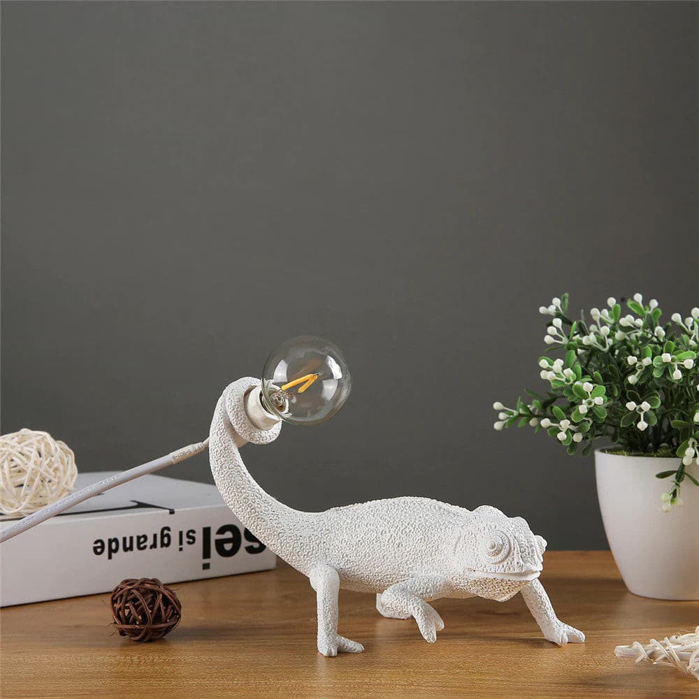 Colorful Animal Resin Table Lamp