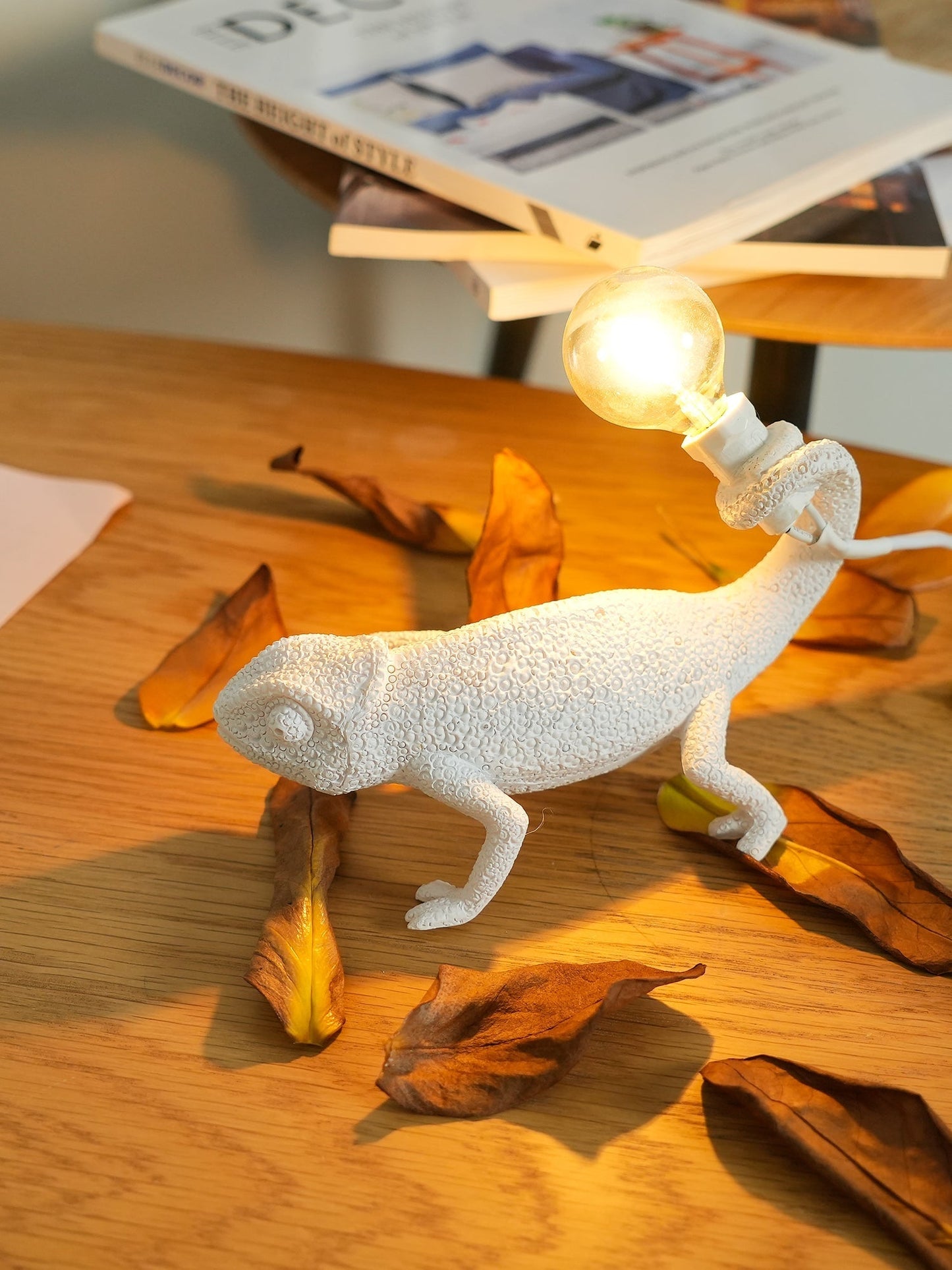 Colorful Animal Resin Table Lamp
