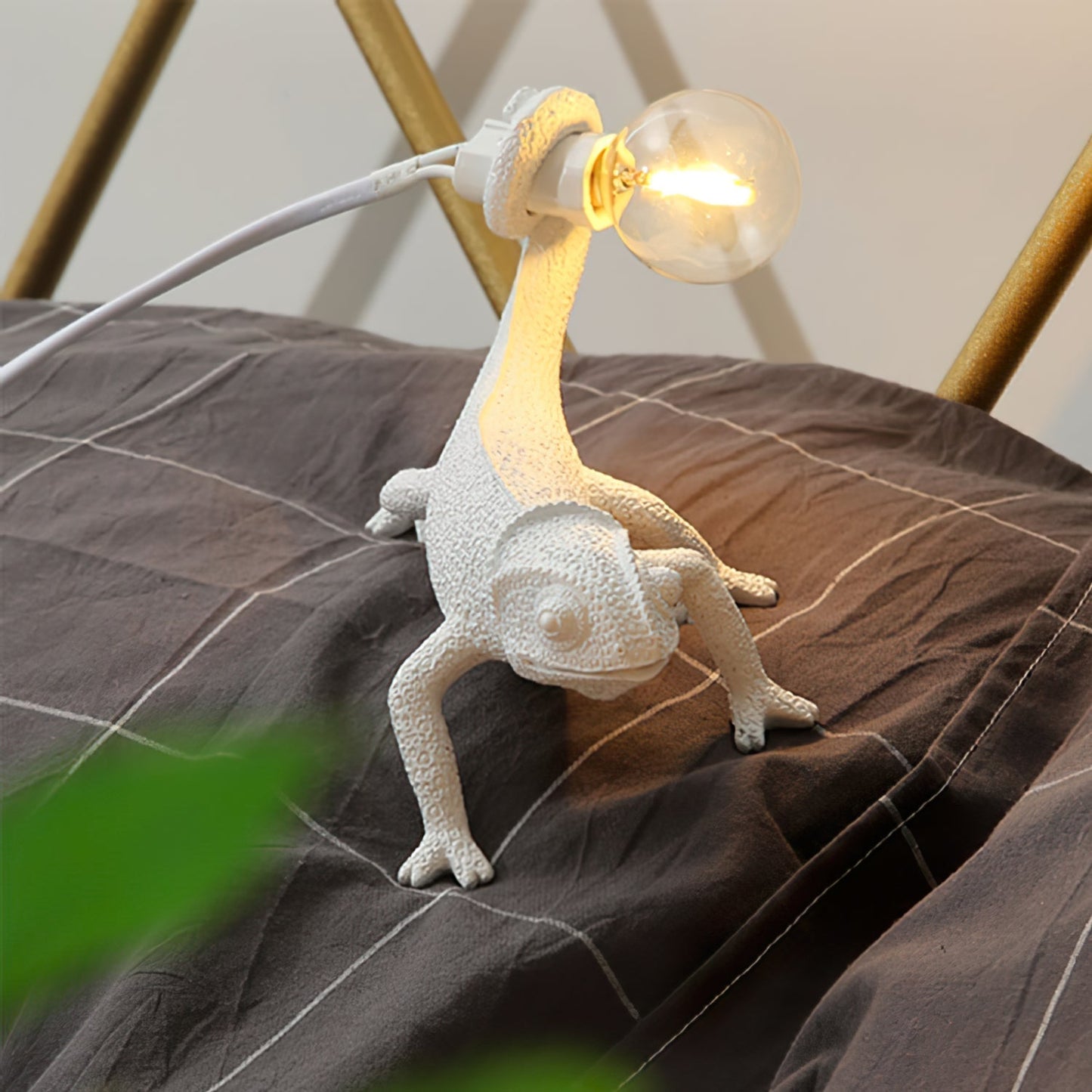 Colorful Animal Resin Table Lamp