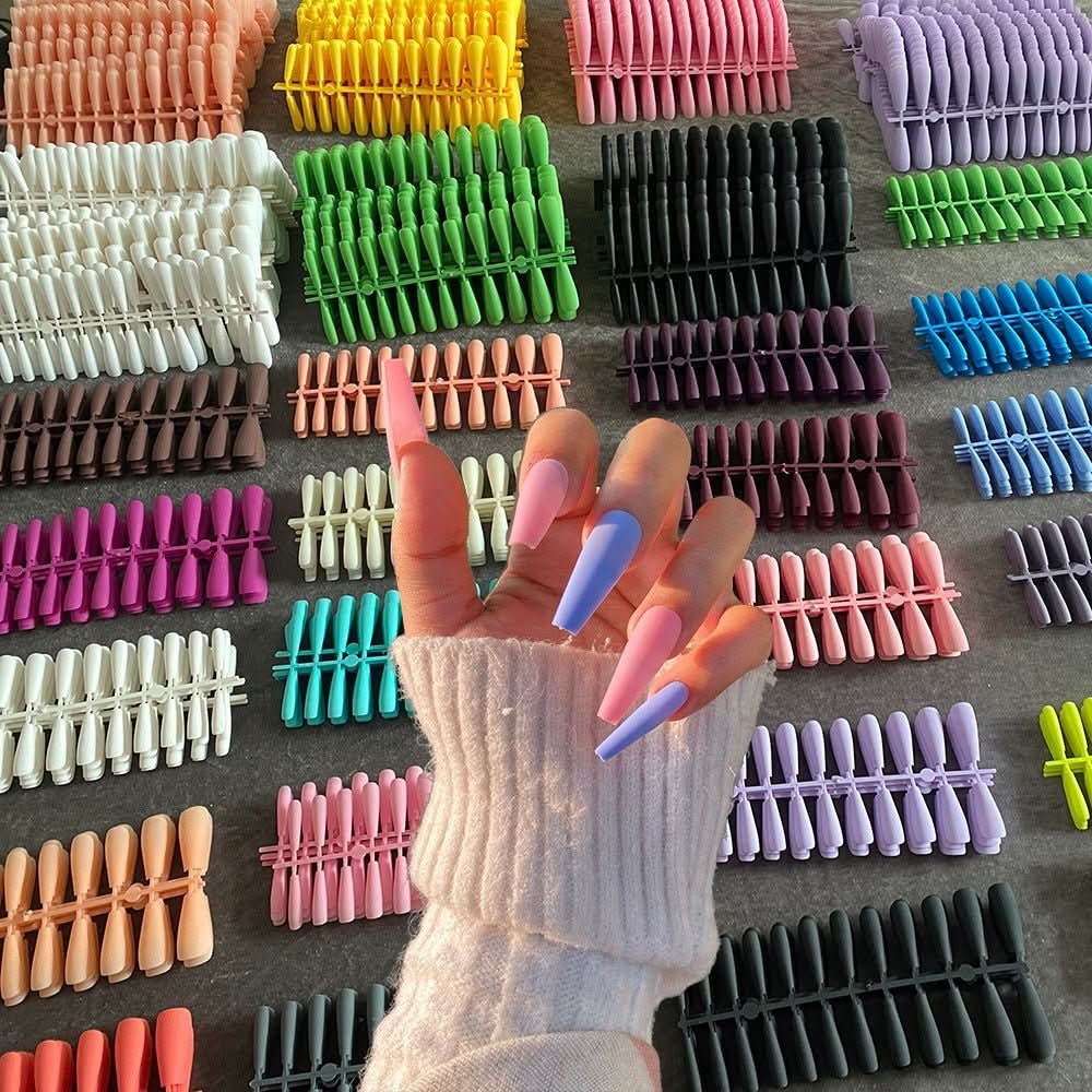ChicNails Matte Press-On Nails – Elegant Artificial Nails in 13 Colors 2