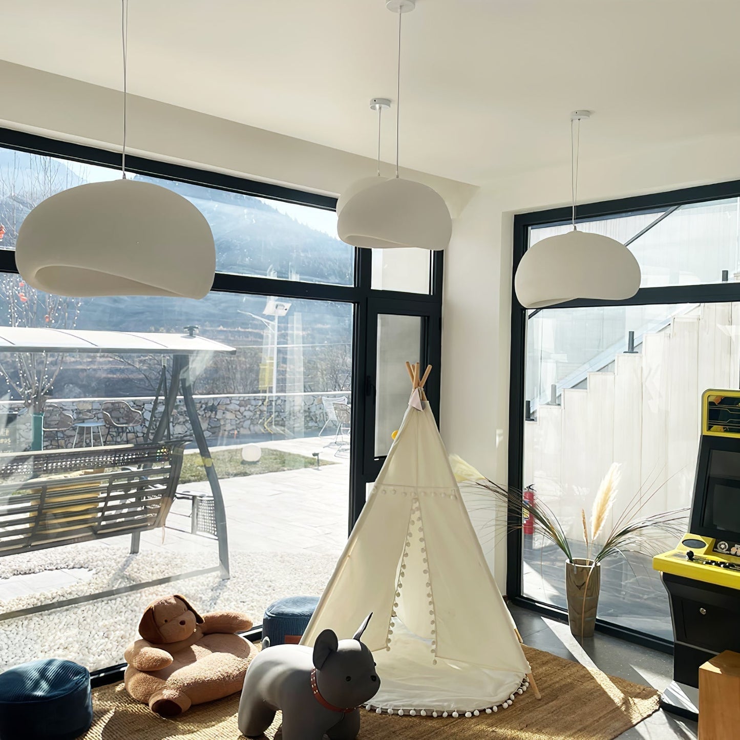 Simple Sleek Glass Pendant Light Fixture